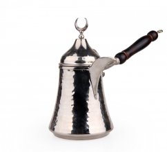 Tradiční turecká džezva na kávu MIRRA nikl s dřevěnou rukojetí a pokličkou, velikost L, 550 ml